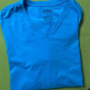 EXPRESS blue t-shirt *AS IS* bundle other items to save more ✨‼️💰
